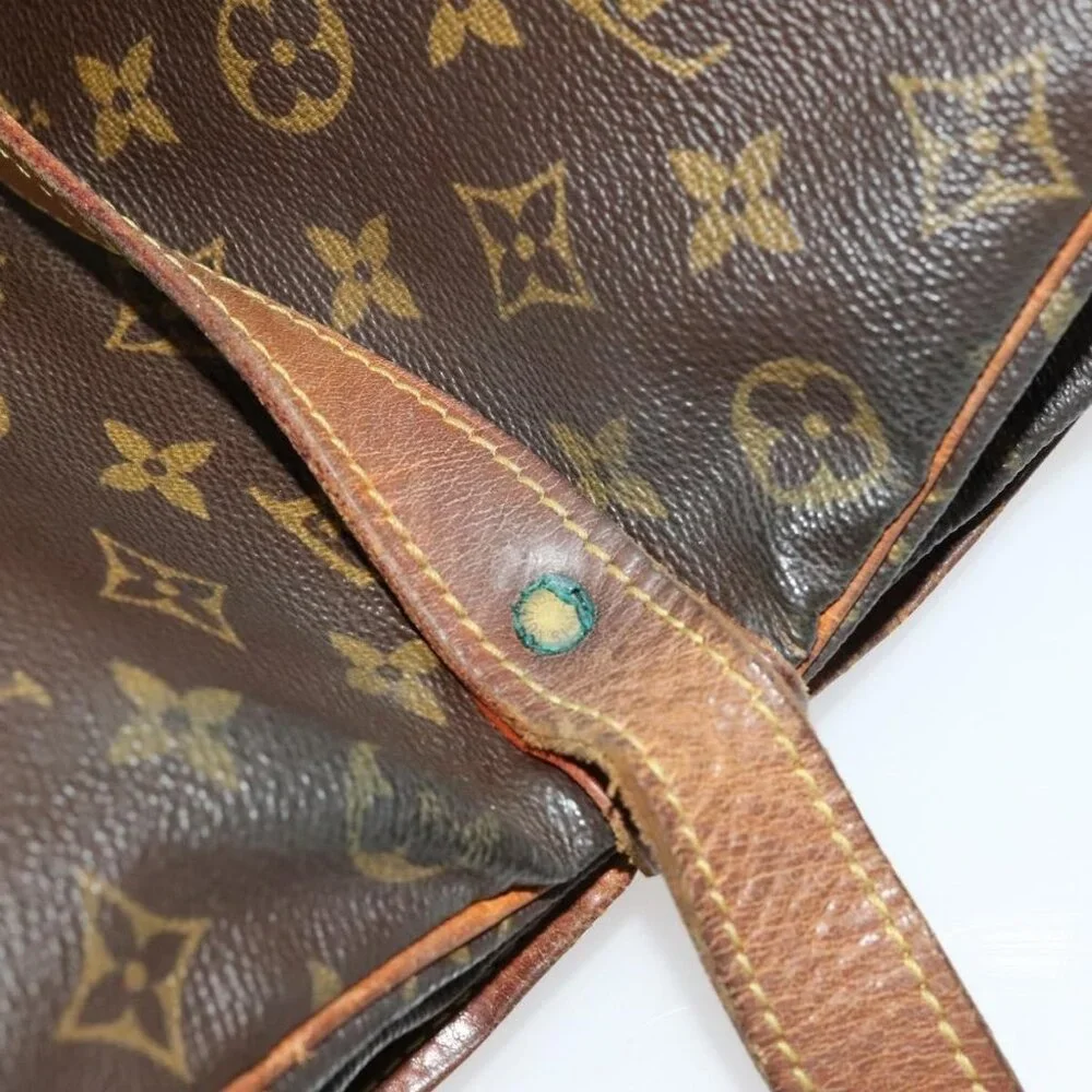 Authentic LOUIS VUITTON Monogram Saumur 35 Shoulder Bag M42254 LV - Picture 15 of 16